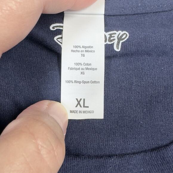 Disney Stitch Christmas Tangled Lights T-Shirt Navy Blue Women's Size XL - Picture 8 of 8